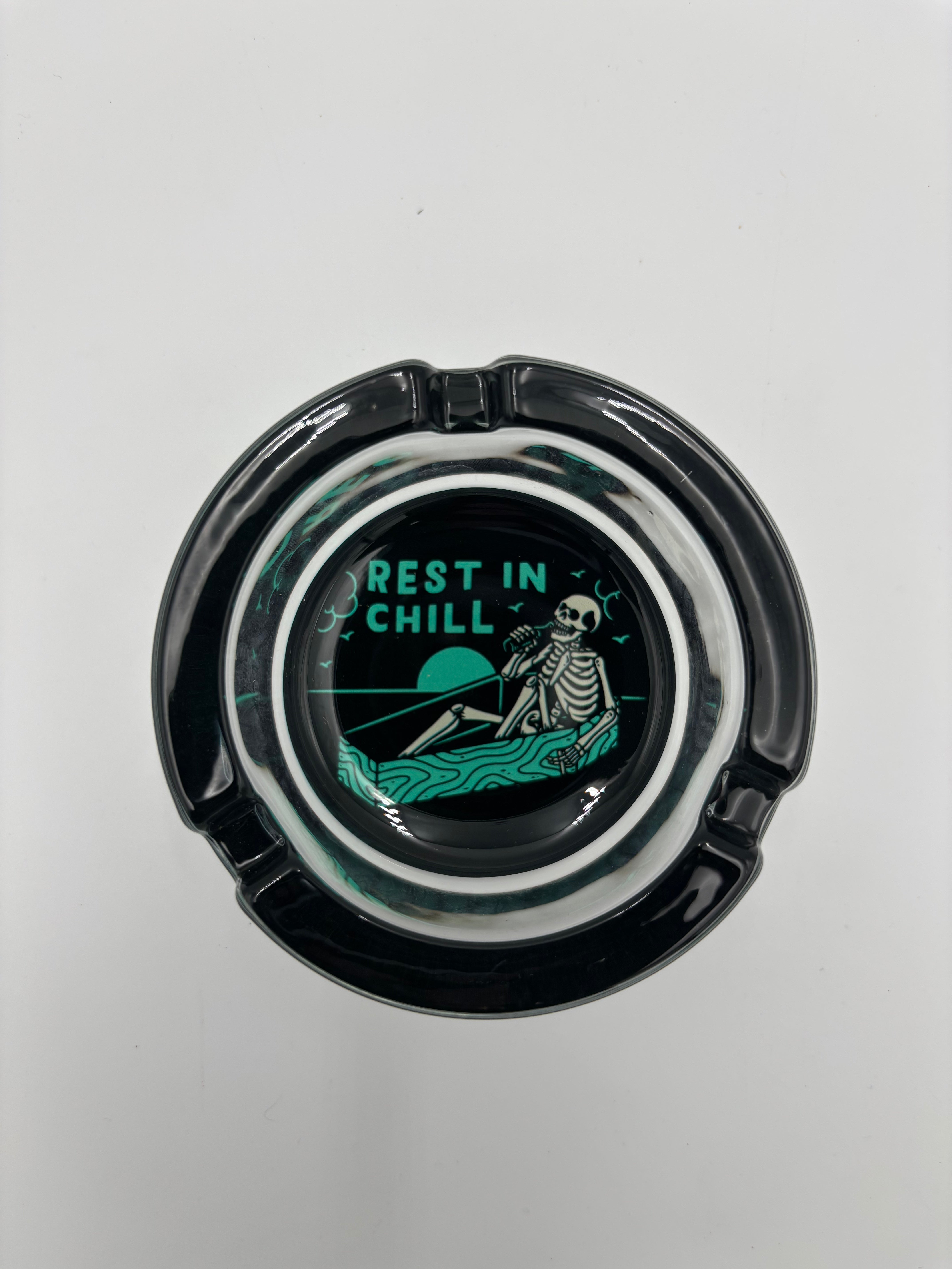 Champ Skull Glas Aschenbecher rund