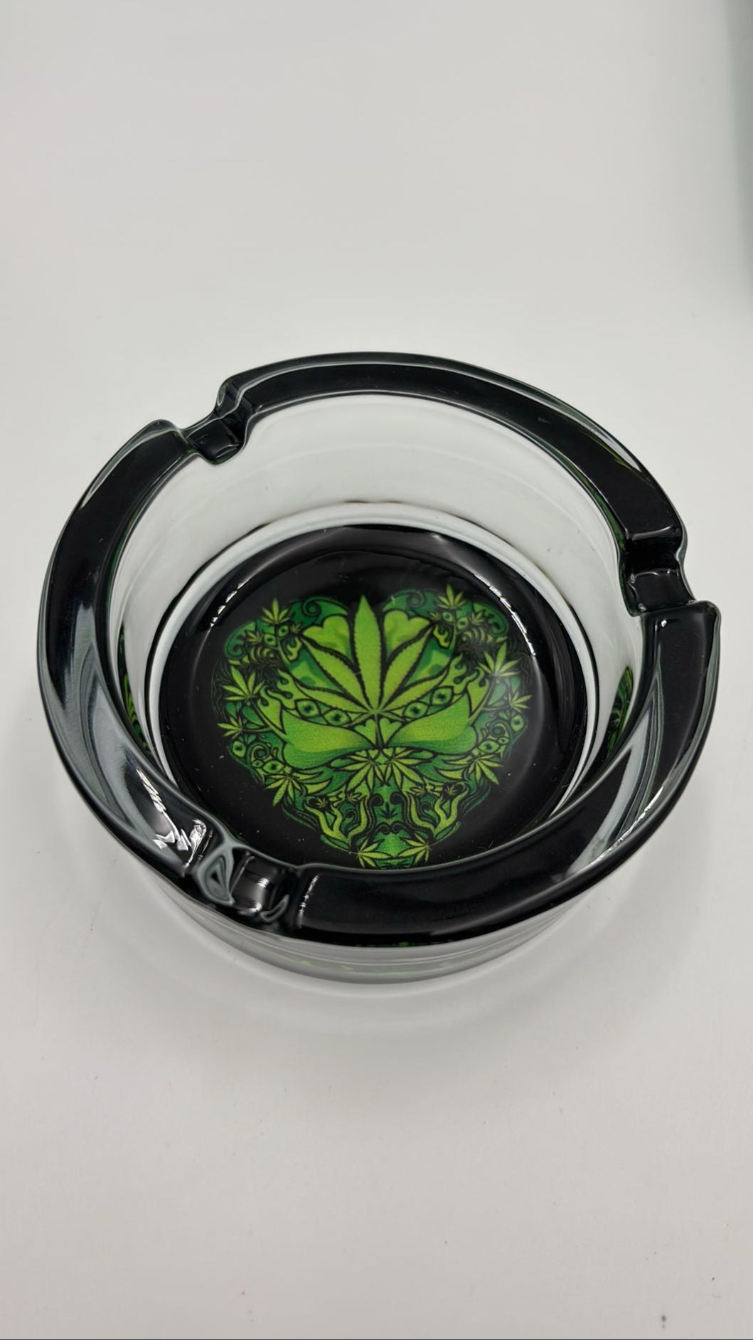 Hemp Leaves Glas Aschenbecher rund
