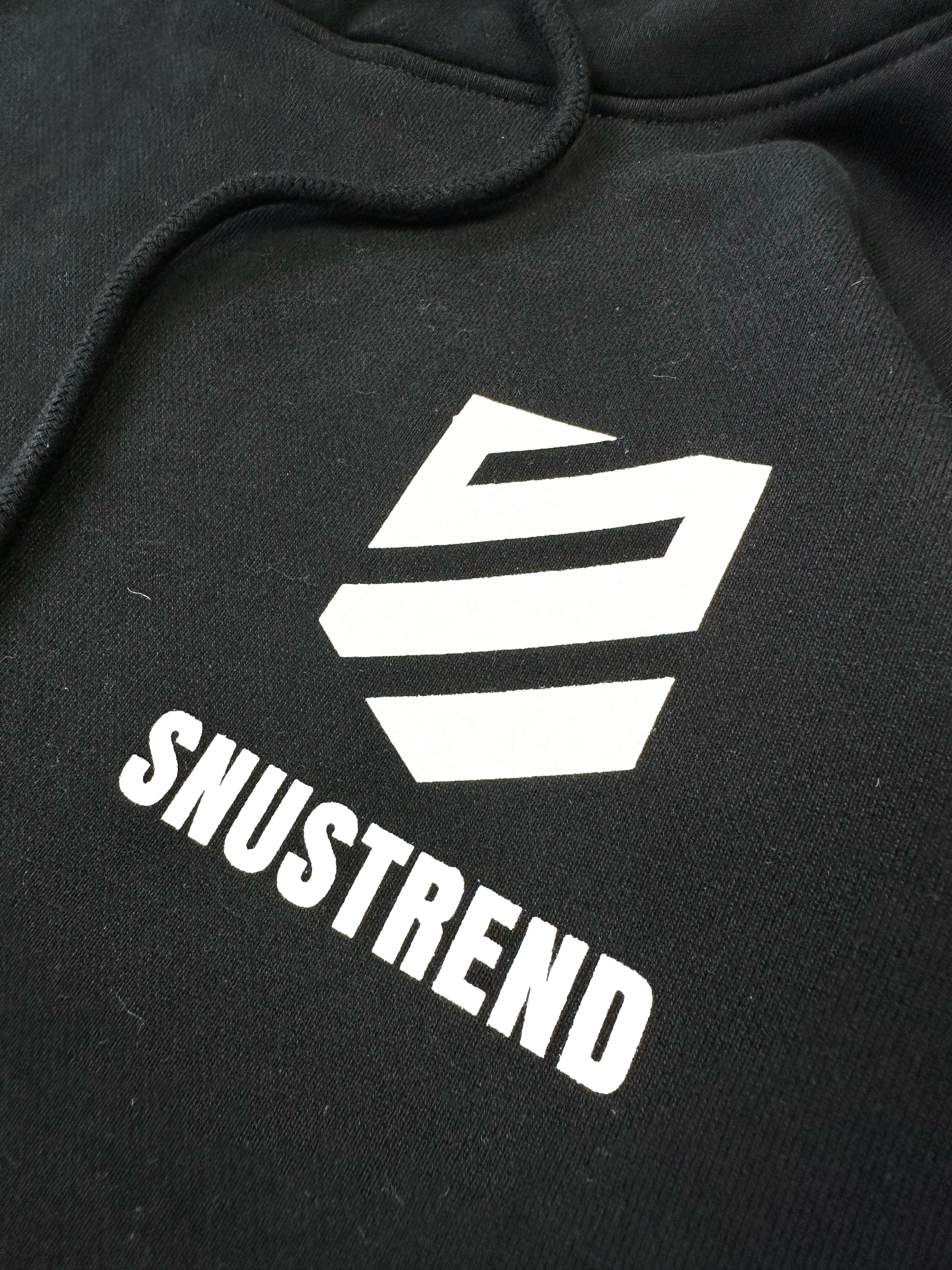 Snustrend Hoodie Black